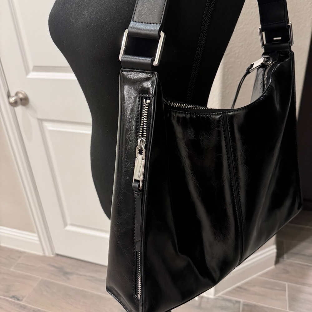 Calvin Klein Max Hobo shoulder purse.